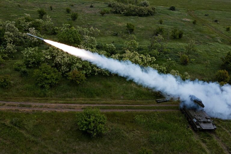 Стрельбы из зенитно-ракетного комплекса Стрела-10 на всеармейском конкурсе Чистое небо-2018