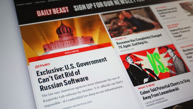 Страница сайта The Daily Beast на экране