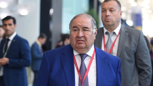 Бизнесмен, основатель USM Holdings Алишер Усманов на Петербургском международном экономическом форуме. 25 мая 2018