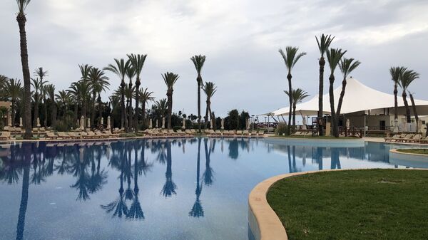Бассейн в отеле Movenpick, Сус, Тунис