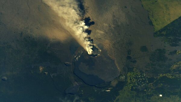 Извержение вулкана Килауэа на Гавайях снятое с борта МКС. 14 мая 2018 года