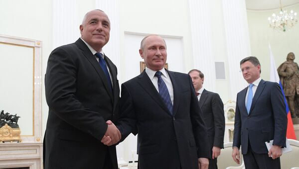 Президент РФ Владимир Путин и премьер-министр Болгарии Бойко Борисов во время встречи. 30 мая 2018