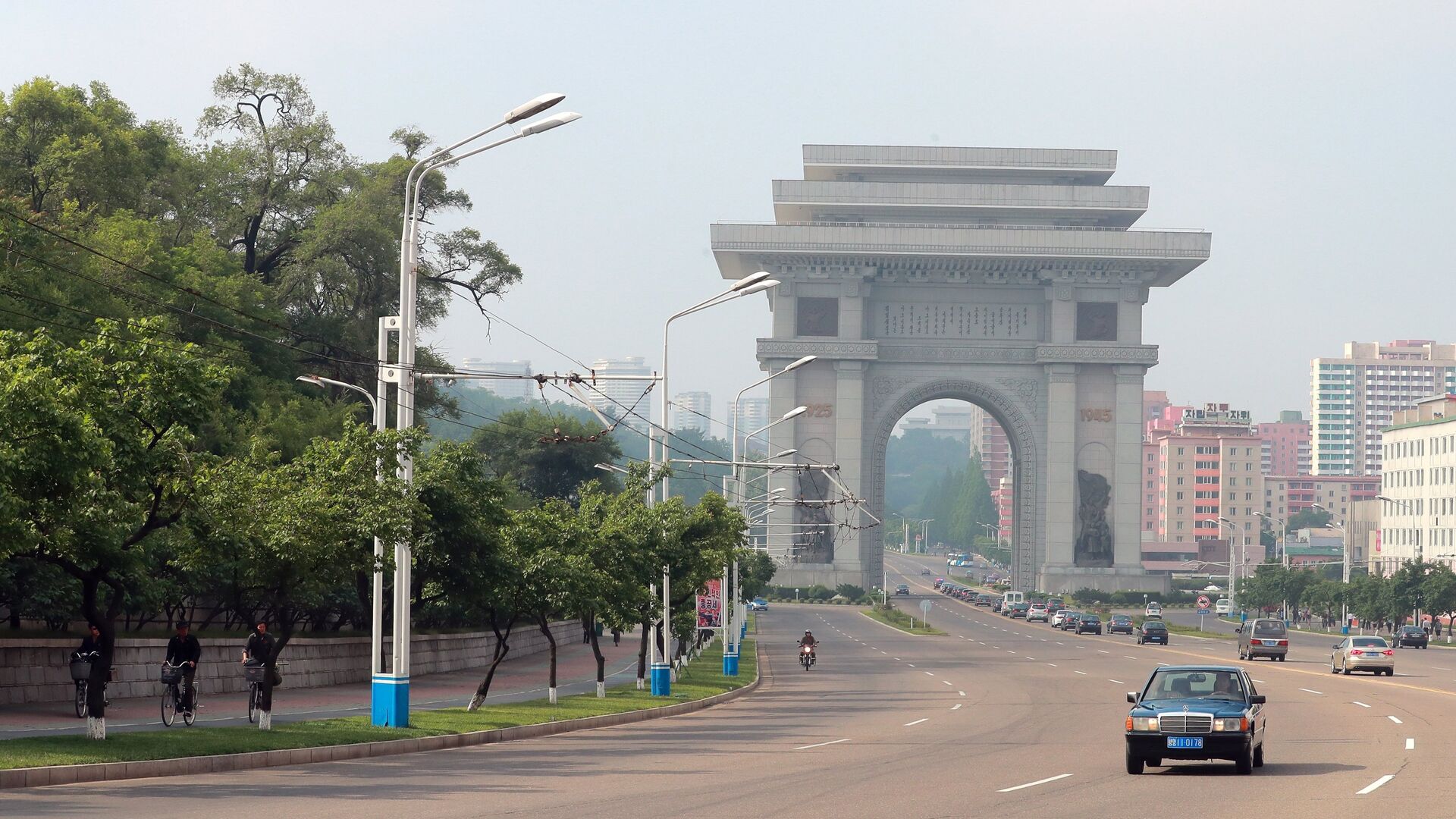 Триумфальные ворота в Пхеньяне - РИА Новости, 1920, 22.03.2023