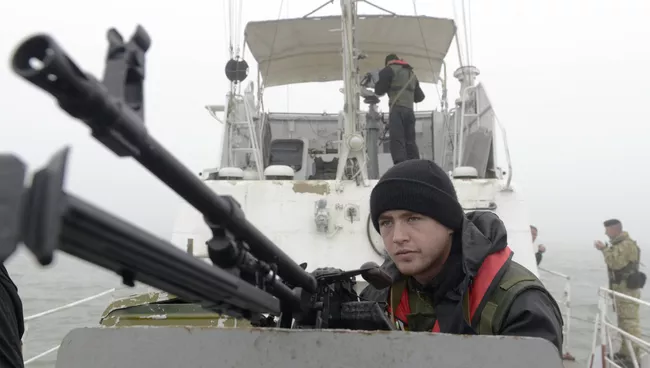 Украинский патруль в Азовском море в районе Мариуполя. Архивное фото