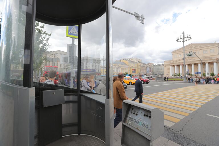 Новый пост ГАИ на Театральной площади в Москве