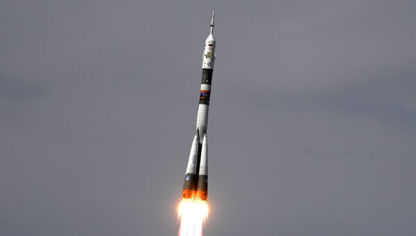 Пуск ракеты со стартовой площадки космодрома Байконур. Архивное фото