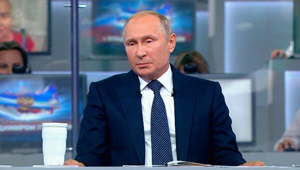 Путин рассказал, чем приходится жертвовать на посту президента