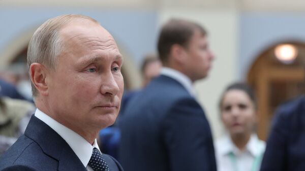 Президент РФ Владимир Путин. архивное фото