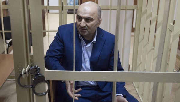 Начальник оперативно-разыскной части собственной безопасности МВД по Дагестану Магомед Хизриев, подозреваемый в даче крупной взятки. Архивное фото