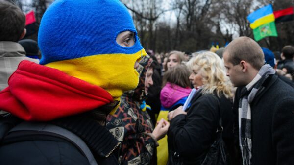 Участники митинга в поддержку Евромайдана в Харькове. Архивное фото