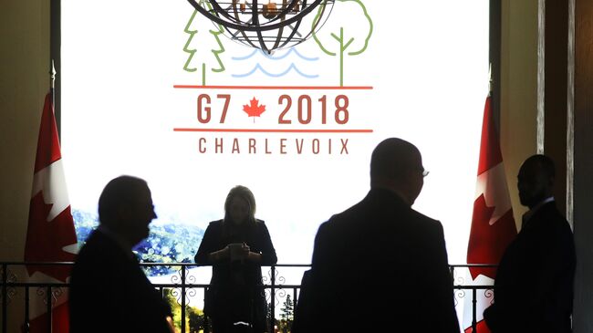 Логотип саммита G7 в Квебеке, Канада. Архивное фото