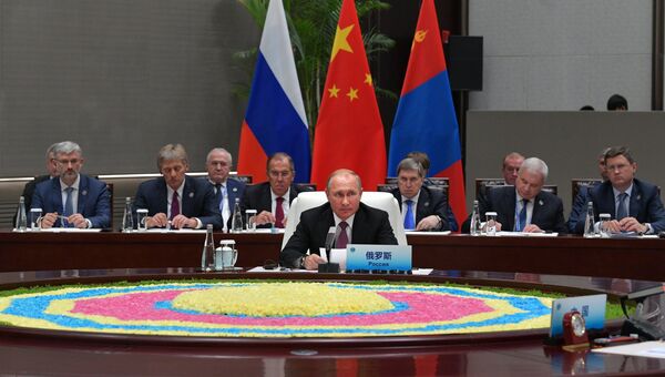 Владимир Путин на саммите ШОС. Архивное фото