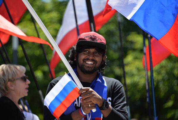 Мужчина во время празднования Дня России в Симферополе. 12 июня 2018