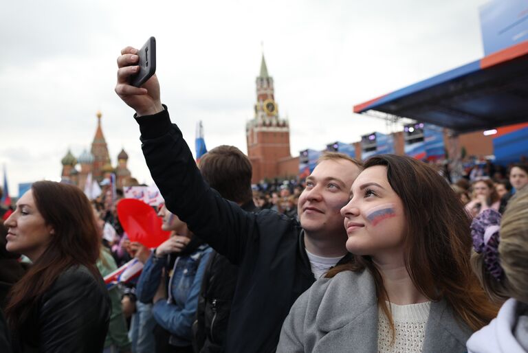 Участники празднования Дня России на Красной площади. 12 июня 2018