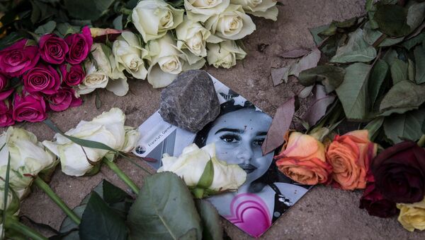 Фотография Сюзанны Фельдман, убитой мигрантом в Висбадене, Германия