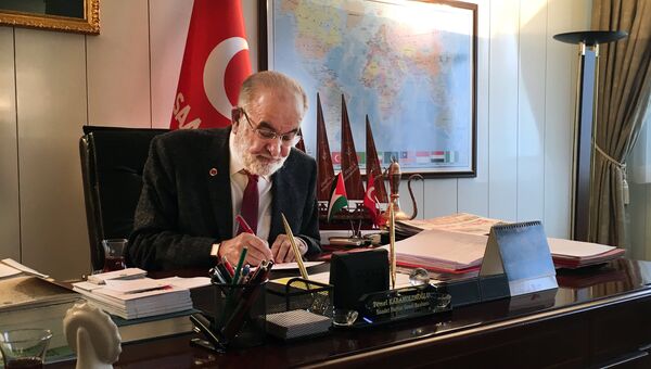 Кандидат в президенты Турции от Партии счастья Темель Карамоллаоглу