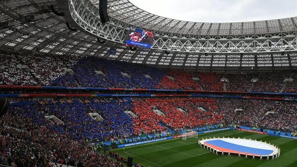 Стадион Лужники перед началом матча Россия - Саудовская Аравия