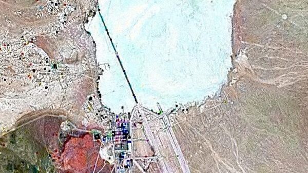 Спутниковый снимок военной базы Зона 51 в американском штате Невада