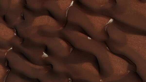 Дюны на Марсе. Архивное фото