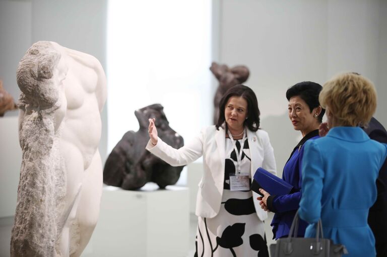  Японская принцесса Хисако Такамадо посещает музей в Саранске, Россия. 19 июня 2018 