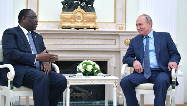 Владимир Путин и президент Сенегала Маки Салла во время встречи. 20 июня 2018