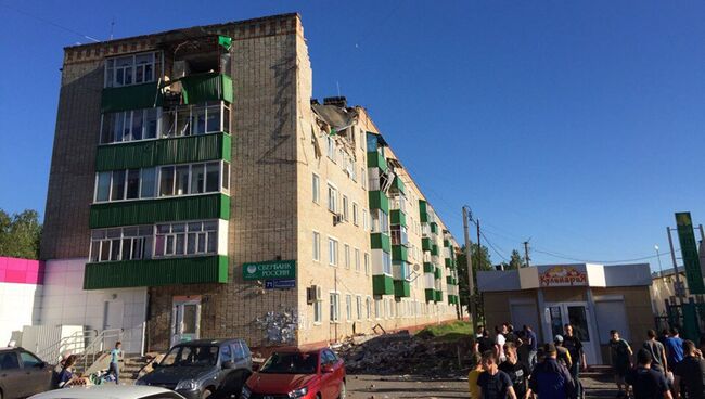 Последствия взрыва газа в жилом доме в городе Заинск в Татарстане. Архивное фото