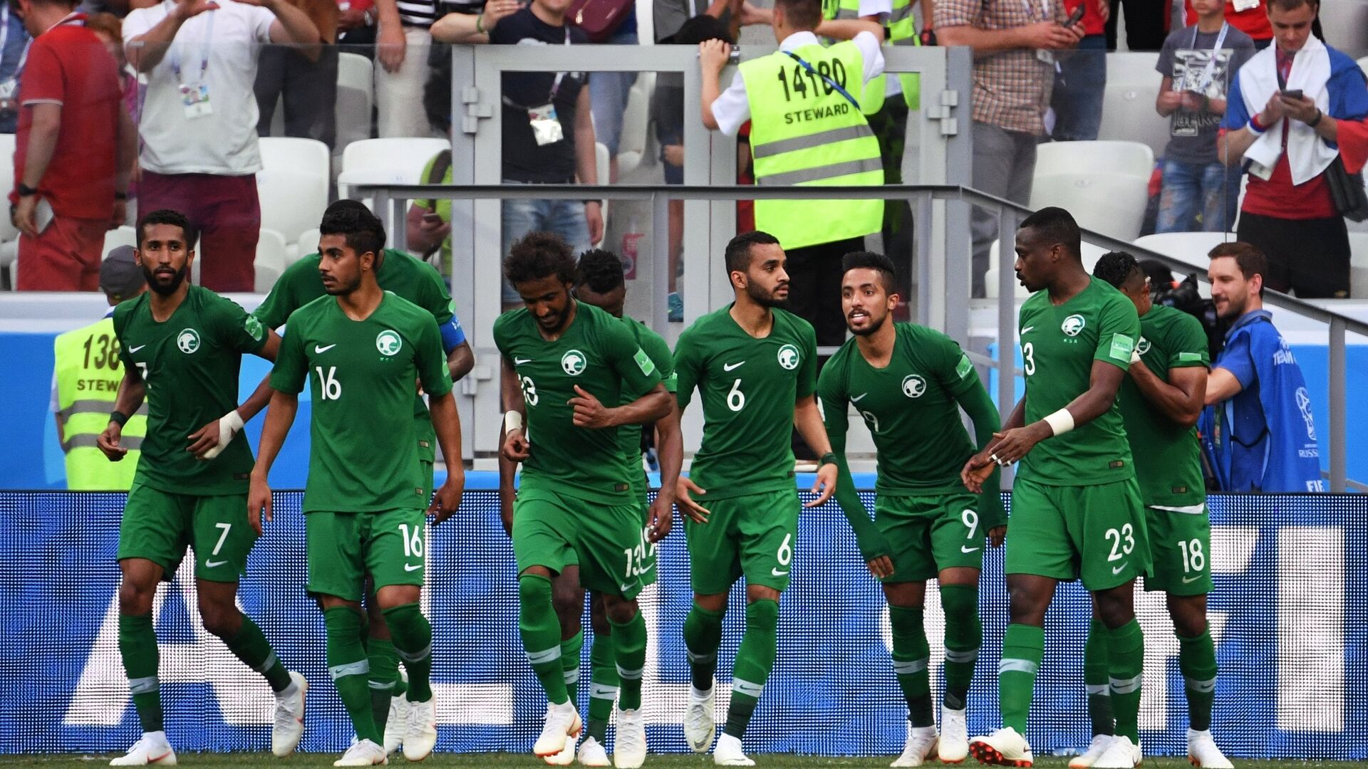 Футболисты сборной Саудовской Аравии - РИА Новости, 1920, 18.12.2025