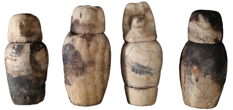 Канопы, найденные в усыпальнице верховного жреца Амона в Луксоре Канопы, найденные в усыпальнице верховного жреца Амона в Луксоре