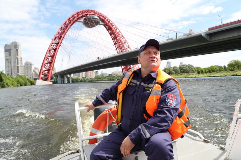 Начальник ПСС Татарово Дмитрий Бгатов Начальник ПСС Татарово Дмитрий Бгатов
