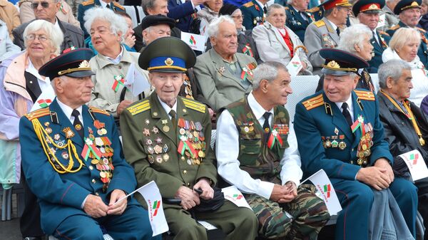 Ветераны Великой отечественной войны на параде в Минске