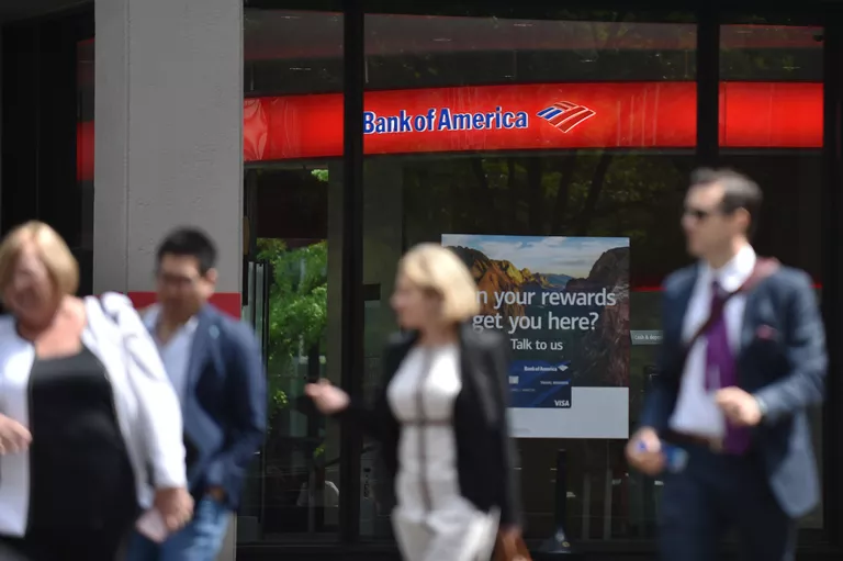 Офис Bank of America в Нью-Йорке Офис Bank of America в Нью-Йорке