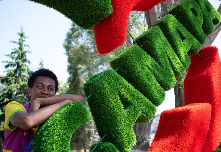 Где же изучать авиацию, если не в космической столице России? В 2010 году Лусиано подал документы в самарский вуз Где же изучать авиацию, если не в космической столице России? В 2010 году Лусиано подал документы в самарский вуз