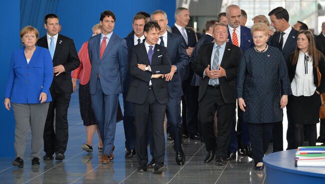 Участники саммита НАТО в Брюсселе. 11 июля 2018