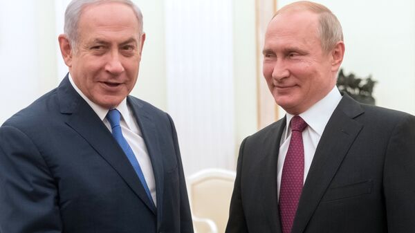 Владимир Путин и премьер-министр государства Израиль Биньямин Нетаньяху во время встречи. 11 июля 2018