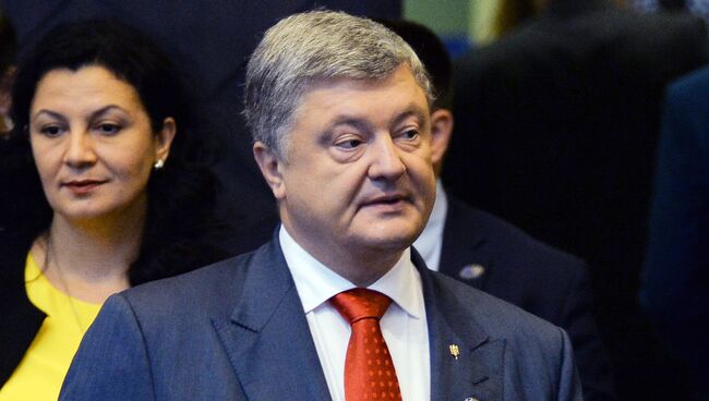 Президент Украины Петр Порошенко на саммите стран-участниц НАТО в Брюсселе. 12 июля 2018