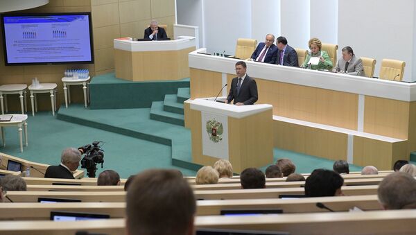 Министр энергетики РФ Александр Новак на пленарном заседании Совета Федерации РФ в Москве. 13 июля 2018