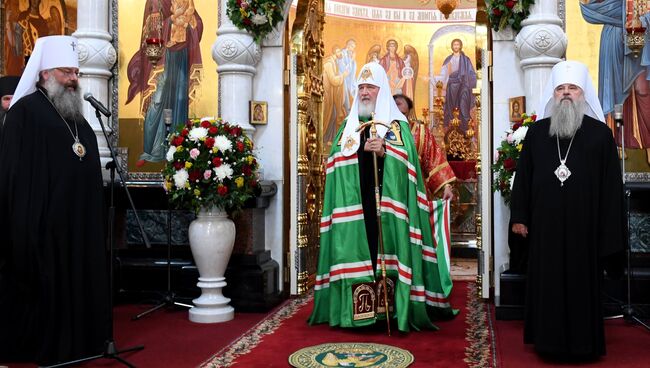 Патриарх Московский и Всея Руси Кирилл в храме-памятнике на Крови во имя Всех святых, в земле Российской просиявших, в Екатеринбурге