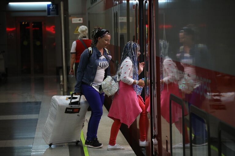 Пассажиры аэроэкспресса Пассажиры аэроэкспресса