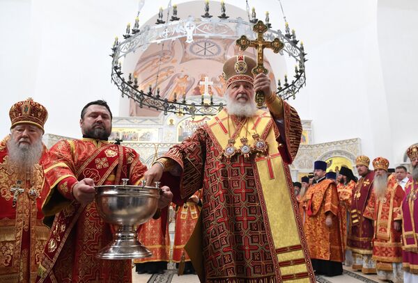Патриарх Московский и Всея Руси Кирилл совершает великое освящение храма Федоровской иконы Божией Матери