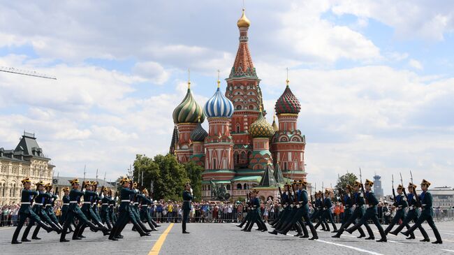 Репетиция развода караулов президентского полка на Красной площади