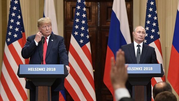 Президент РФ Владимир Путин и президент США Дональд Трамп на пресс-конференции по итогам встречи в Хельсинки. Архивное фото