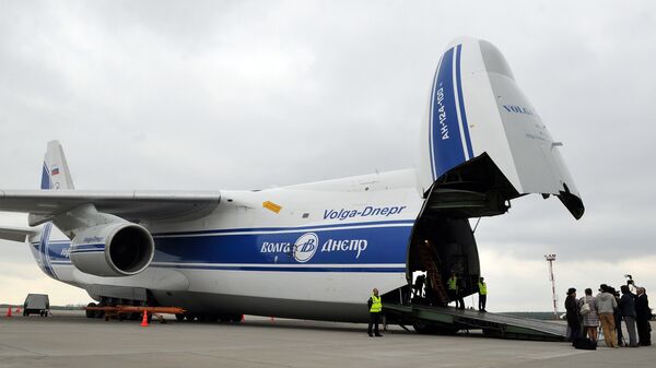 Самолет АН-124-120 Руслан компаний Волга-Днепр и AirBridgeCargо. Архивное фото