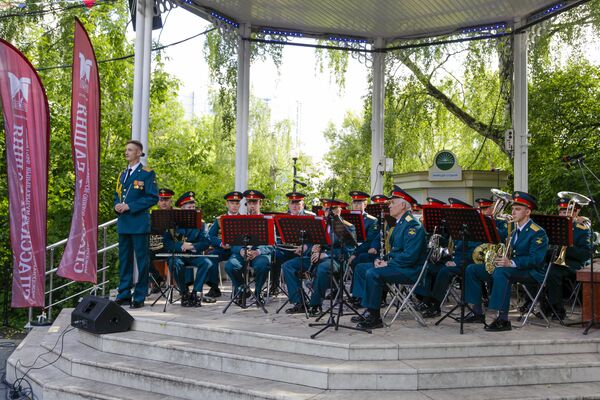 Выступление оркестра Военного университета Министерства обороны Российской Федерации в ПКиО Сокольники
