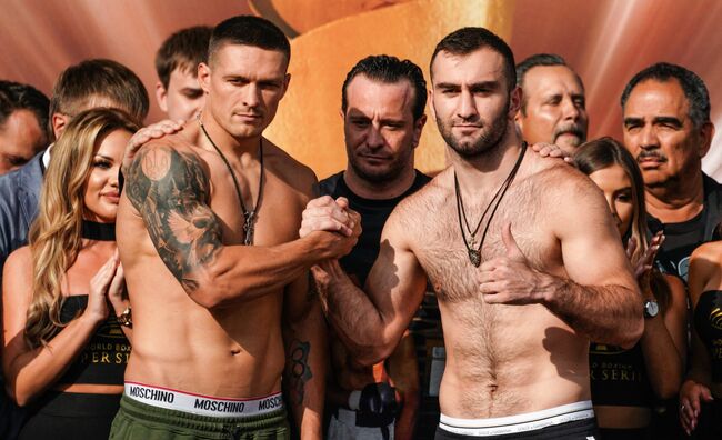 Слева направо: Александр Усик (Украина) и Мурат Гассиев (Россия)