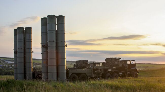 Зенитные ракетные комплексы С-300 Фаворит. Архивное фото