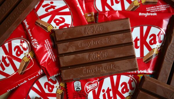 Плитки шоколада марки Kit Kat, впускаемого компанией Nestle
