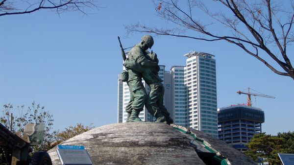 Статуя Братьев в Сеульском Музее войны