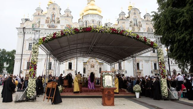 Праздничные мероприятия, посвященные 1030-летию Крещения Руси, в Киево-Печерской лавре в Киеве. 27 июля 2018