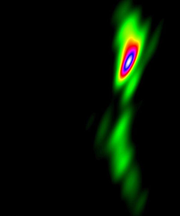 Изображение в радиодиапазоне сильнопеременной активной галактики BL Lacertae (BL Ящерицы) сделанное в обсерватории Спектр-Р