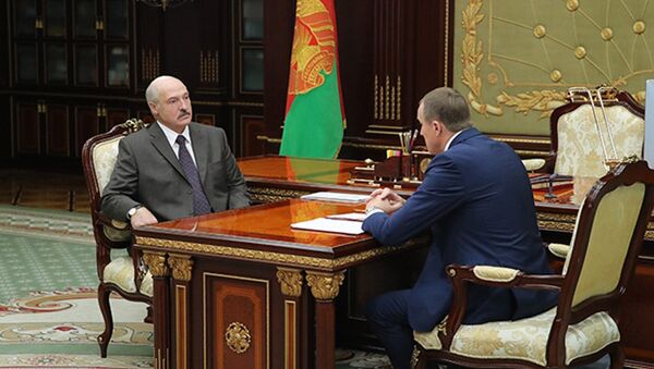 Президент Белоруссии Александр Лукашенко и Председатель Минского облисполкома Анатолий Исаченко. 31 июля 2018